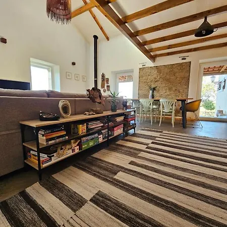 Casa Com Piscina E Vista Montanha Alenquer Holiday home *