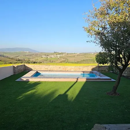 Casa Com Piscina E Vista Montanha Alenquer Holiday home